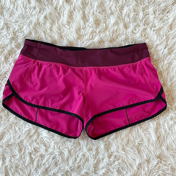 Lululemon Speed Short 2.5” inseam pink maroon size 10 - Picture 3 of 12
